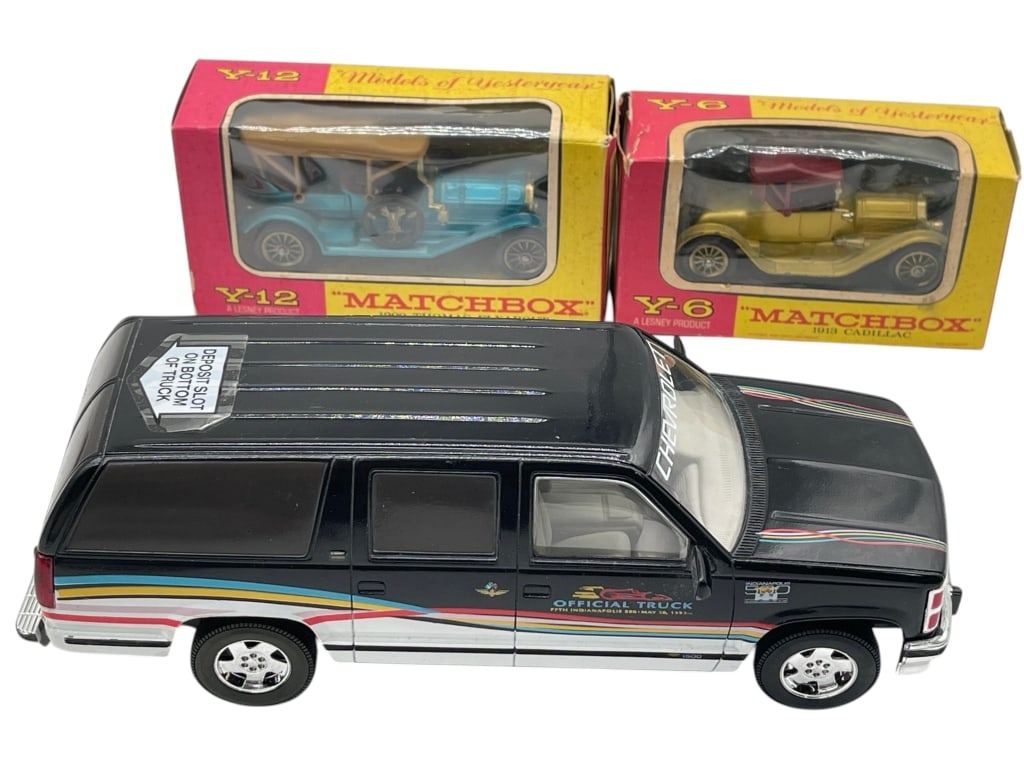 LOT OF 3 DIE CAST VEHICLES MATCHBOX CHEVY TRUCK (1 of 6)