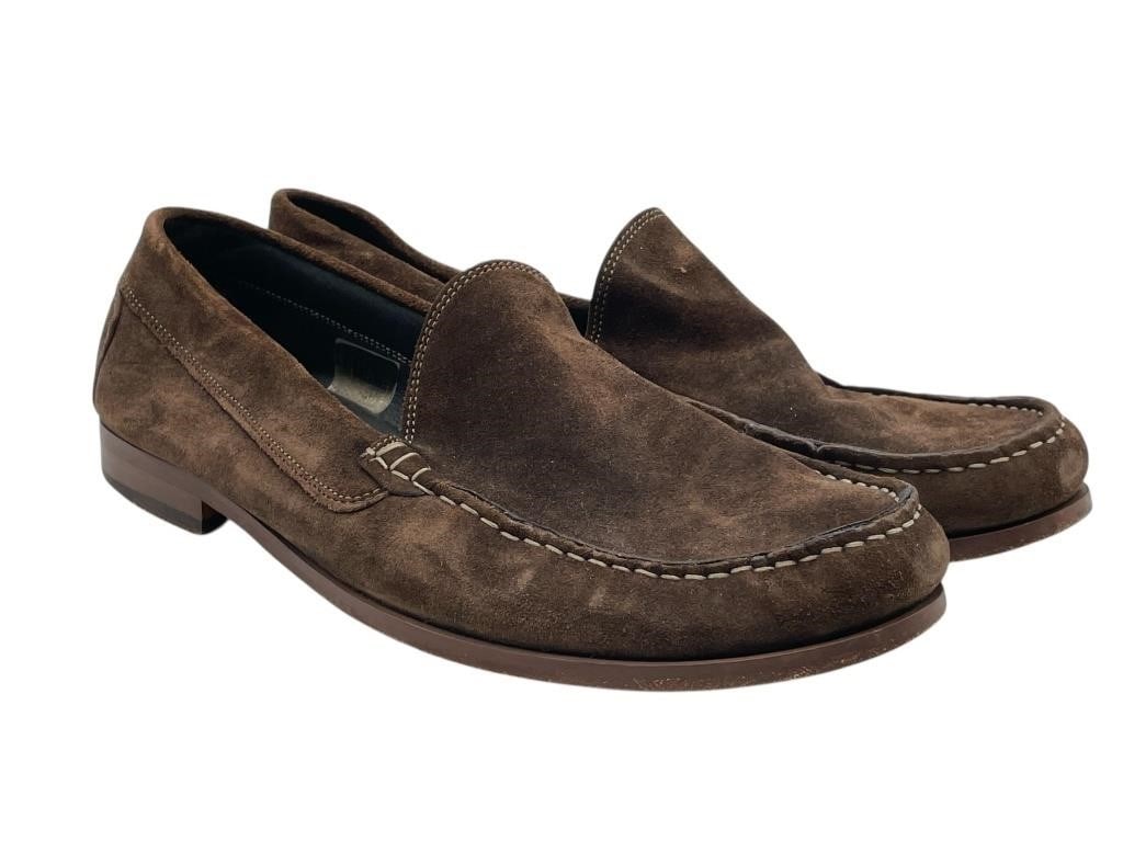 DONALD PLINER ITALIAN BROWN SUEDE LOAFERS MENS 10: DONALD PLINER MADE IN ITALY Brown luscious suede leather material Mens size 10 Elegant and casual all wrapped together Only light signs of use! DONALD PLINER BROWN SUEDE SLIP-ON LOAFERS -GOOD PRE OWNE