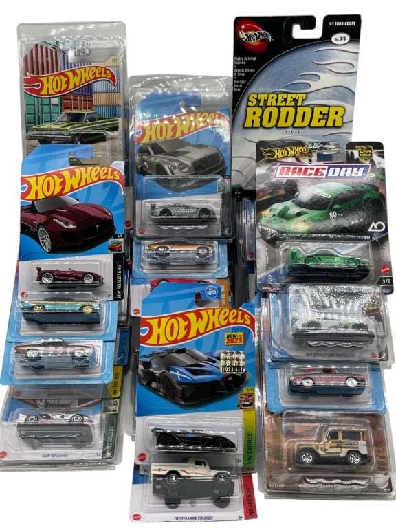 LOT OF 40 HOT WHEELS DIE CAST CARS COLLECTIBLES: GROUP OF 40 HOT WHEELS SEALED BLISTER PACK DIE CAST VEHICLES Group lot of 40 Hot Wheels sealed blister pack die-cast vehicles including assorted mainline, premium, and specialty series examples such a