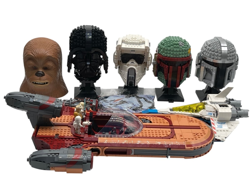 MIXED LOT OF STAR WARS LEGO BUILDS AND CHARACTERS (1 of 2)