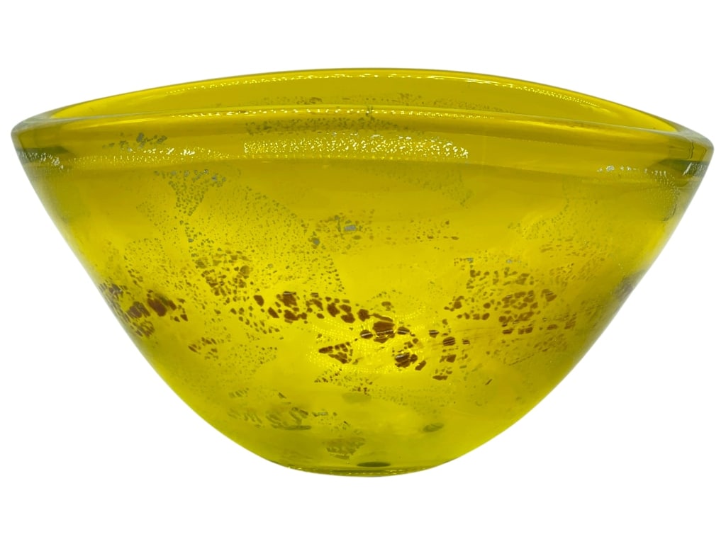 KOSTA BODA STYLE SATELLITE ART GLASS BOWL 11": ****for competitive shipping options please go to www.dejavuauctionshipping.com -KOSTA BODA STYLE SATELLITE ART GLASS BOWL 6" X 11" X 8" APPROX -Bold Kosta Boda–style art glass bowl featuring a vibr
