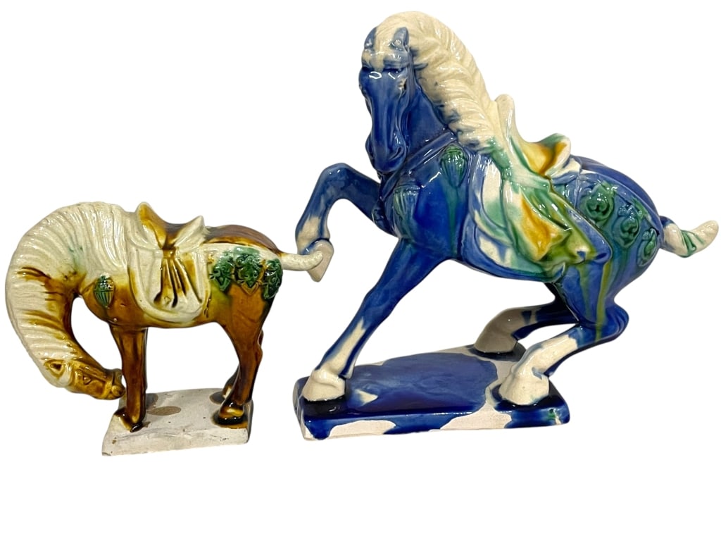PAIR OF VINTAGE GLAZED CERAMIC TANG HORSES 7" (1 of 7)