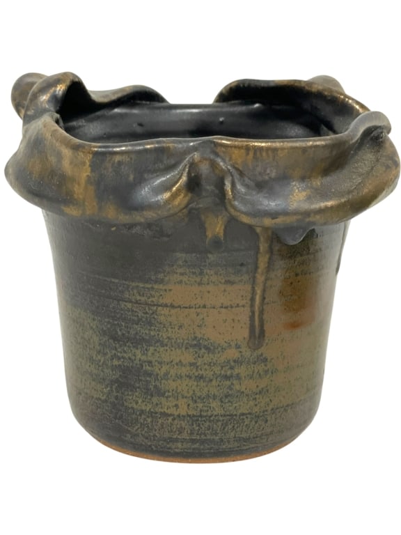 BRUTALIST STUDIO ART POTTERY VASE SIGNED: *for alternative shipping options please go to www.dejavuauctionshipping.com-BRUTALIST STUDIO ART POTTERY VASE SIGNED-Striking Brutalist style studio art pottery vase featuring a thick sculptural