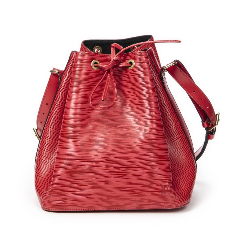 LOUIS VUITTON NOE PM RED EPI GOLDEN BRASS BAG: Louis Vuitton Noe PM Red Epi Golden Brass * COLOR: Red * PRODUCTION CODE: AR0924 (Feb 1994) * INCLUDED: None A * CONDITION: 24*26*18cm * (3cm = 1inch approximately) * Luxury bags are kept offsite for