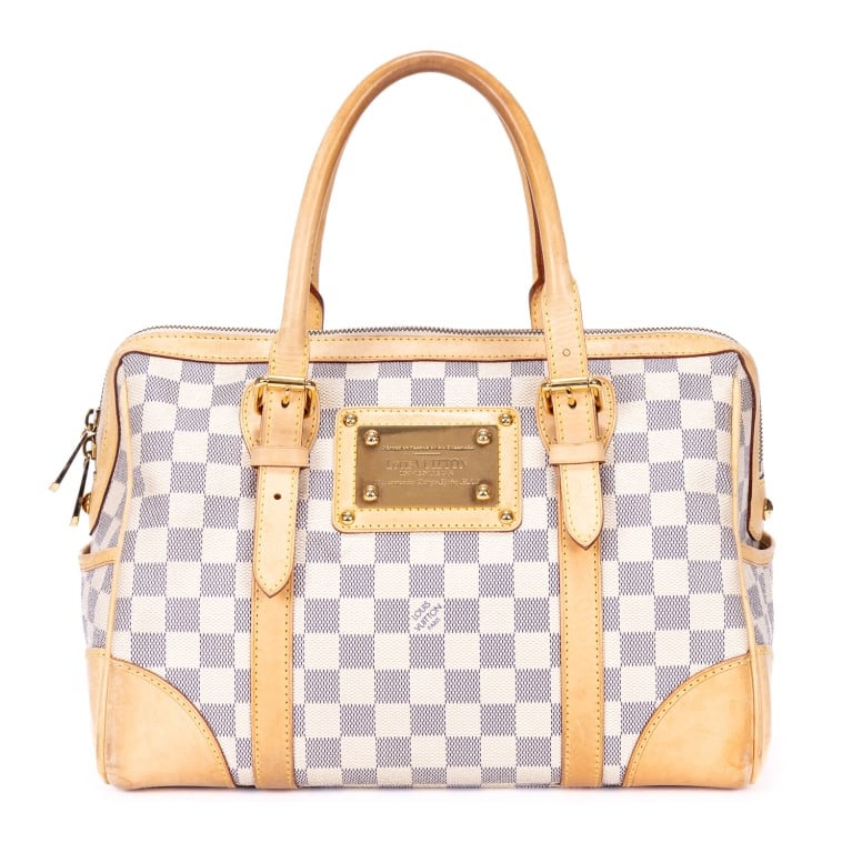 LOUIS VUITTON BERKELEY IVORY DAMIER AZUR BAG: Louis Vuitton Berkeley Ivory Damier Azur Golden Brass * COLOR: Ivory * PRODUCTION CODE: DU2028 (22nd week of 2008) * INCLUDED: Dustbag AB * CONDITION: 31*23*20cm * (3cm = 1inch approximately) * Luxury