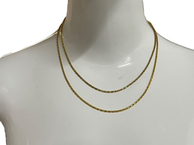 18KT YELLOW GOLD THIN XLONG CHAIN 34" LONG 4 GRAMS - 5