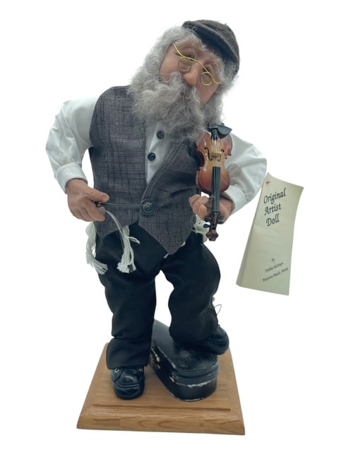 DEBBIE MCINTYRE JEWISH FIDDLER SCULPTURE (1 of 14)