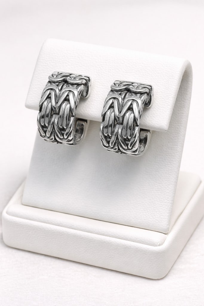 VTG LOIS HILL SIGNED STERLING BRAIDED EARRINGS 1": - Signed Lois Hill on these pierced huggy earrings- Braided and framed beautiful style- Dangle 1" long- 18.9 grams weight- Great condition, no backs are included as shownPlease check back often, we ad