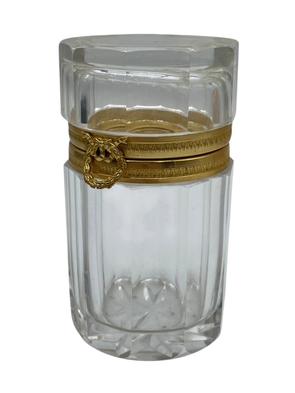ANTIQUE LEAD CRYSTAL DRESSER JAR W/ GOLD GILT 5": By bidding on this listing, you understand and agree to be bound by the terms and conditions of DejaVu Auctions.*For ALTERNATE shipping quote or LOCAL PICK-UP DETAILS, please visit dejavuauctionshippi