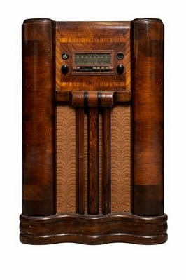 ANTIQUE ART DECO STYLED WOOD RADIO STEREO CABINET (1 of 17)