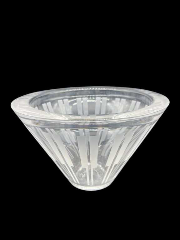 CLEAR ETCHED CRYSTAL BOWL 5" (1 of 7)