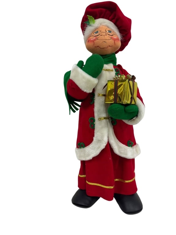 PLUSH CHRISTMAS DOLL WITH PRESENT (1 of 2)