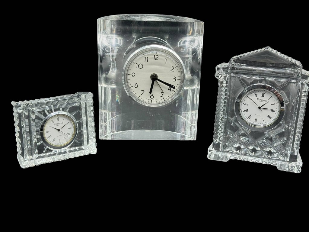 3 CRYSTAL DESK CLOCKS INCLUDING WATERFORD (1 of 3)