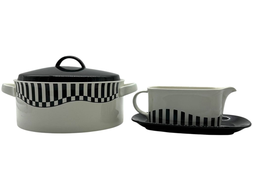 MIKASA INTAGLIO WAVERLY CASSEROLE AND GRAVY BOAT S: .