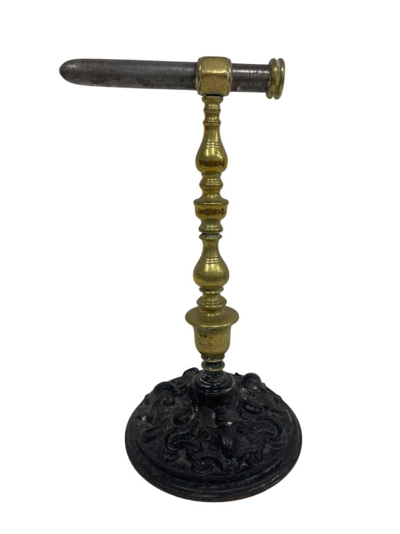 ANTIQUE BRASS AND CAST IRON GOFFERING IRON 12": ntique brass and cast iron goffering iron, also known as a fluting iron, used historically for pressing and shaping ruffles, cuffs, collars, lace, and pleated fabric. This decorative example features 