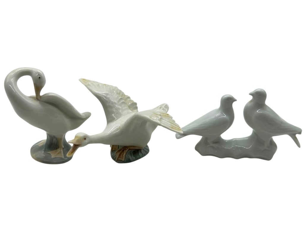 LLADRO AND HAVILAND PORCELAIN BIRD FIGURINE LOT (1 of 15)