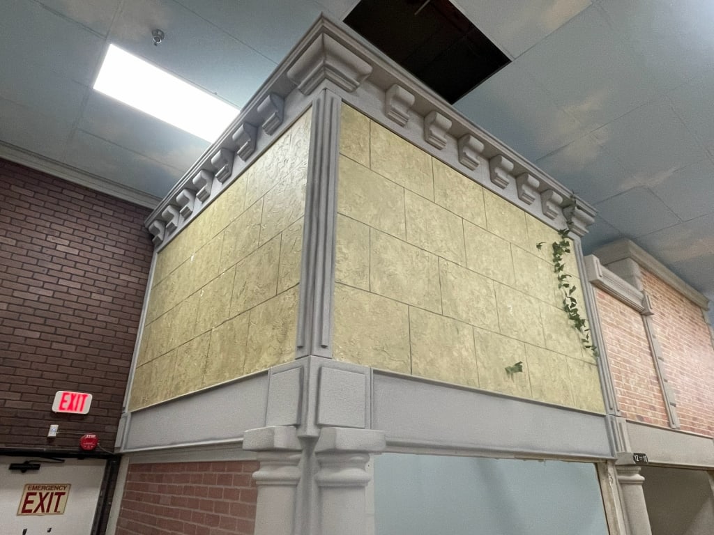 NYC INSIDE STREETSCAPE CITY FAUX CORNER FACADE YLW: Location above 12-10 Lexingon on sign, Single wide on each side, covers a whole corner, we have all the facades listed separately, so pair it up with another if you need. FACADES are sold as shown in 