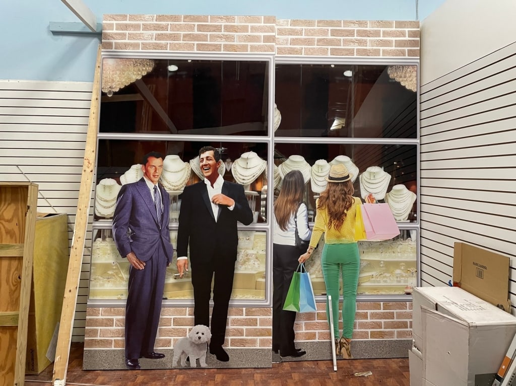MASSIVE PEOPLE LAUGHING SHOPPING BACK LIT WINDOW: Located in Delray- By Appointment Pickup May 16th 12-5- NOT at DeJaVu Showroom!! ** THIS LOT IS OFFSITE PICK UP - THESE ITEMS WILL BE FOR PICK UP IN DELRAY BEACH, FLORIDA ONLY ON DESIGNATED DAYS, PLEA