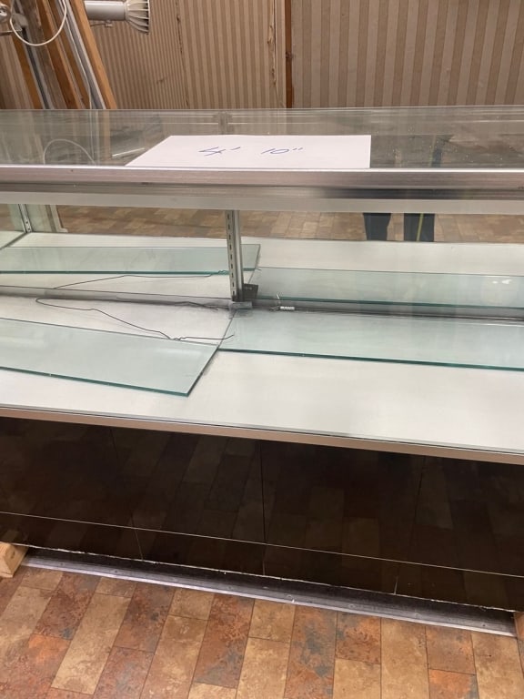 GLASS DISPLAY CASE 58" WIDE (1 of 5)