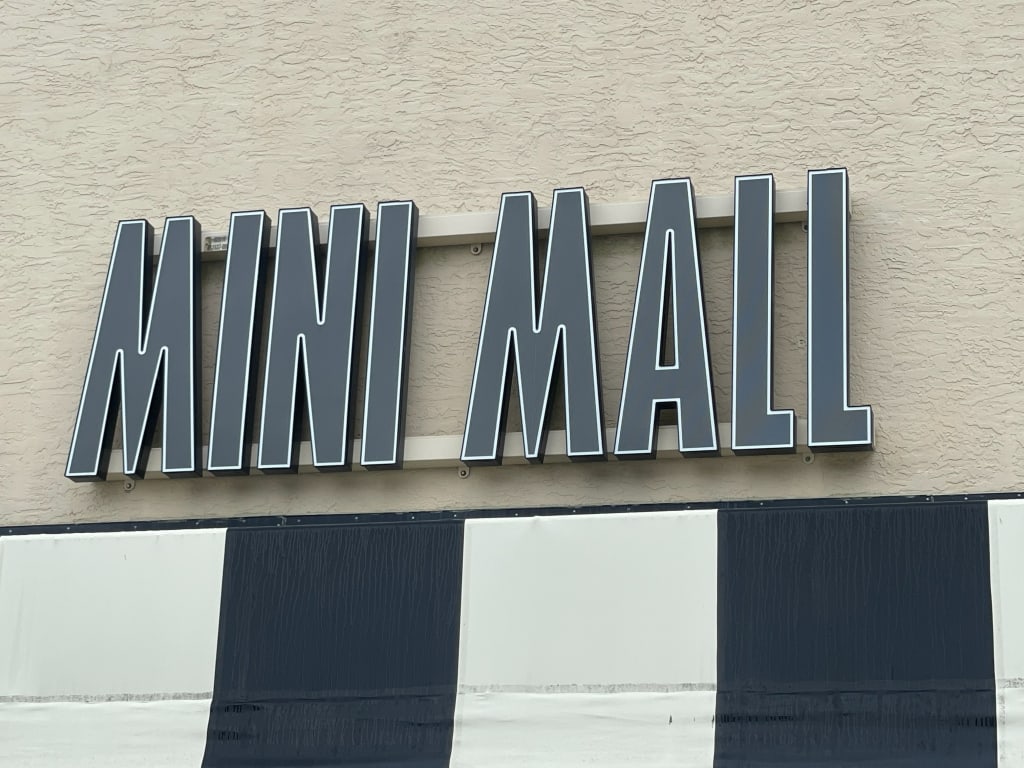 MINI MALL BUILDING SIGN BACK LIT LED (1 of 2)