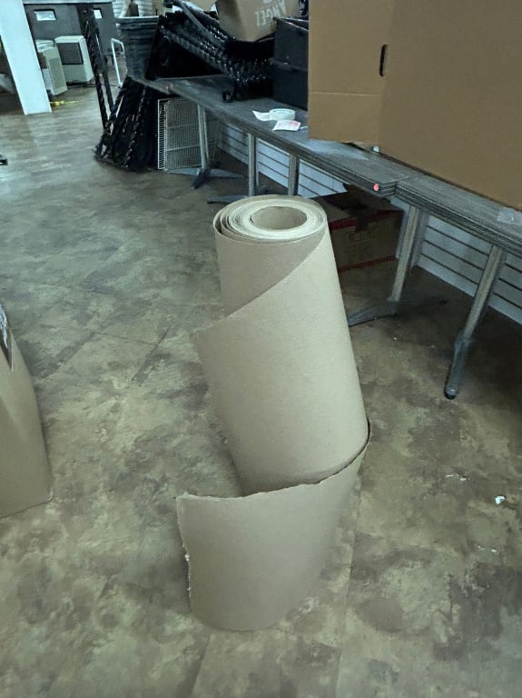 ROLL OF PAPER LINER: BR> Located in Delray- By Appointment Pickup May 16th 12-5- NOT at DeJaVu Showroom!! ** THIS LOT IS OFFSITE PICK UP - THESE ITEMS WILL BE FOR PICK UP IN DELRAY BEACH, FLORIDA ONLY ON DESIGNATED DAYS, 