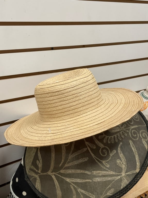 NEW CREATIONS HANDMADE STRAW HAT: Located in Delray- By Appointment Pickup May 16th 12-5- NOT at DeJaVu Showroom!! ** THIS LOT IS OFFSITE PICK UP - THESE ITEMS WILL BE FOR PICK UP IN DELRAY BEACH, FLORIDA ONLY ON DESIGNATED DAYS,