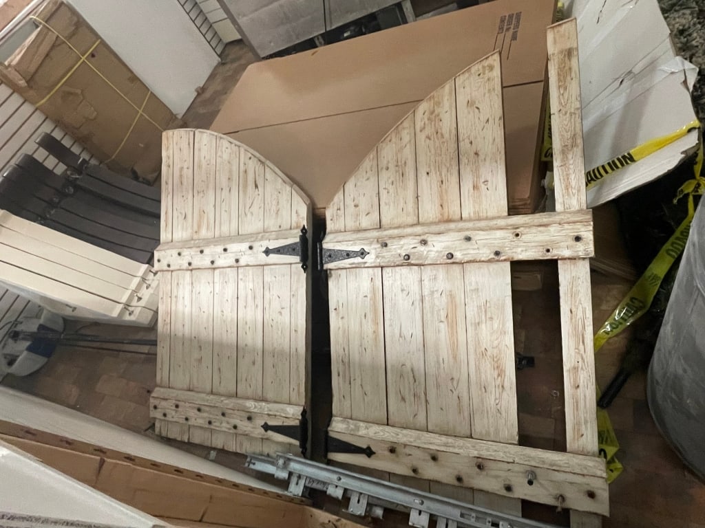 SET OF CASTLE MOAT DOORS SLAT MISSING: Located in Delray- By Appointment Pickup May 16th 12-5- NOT at DeJaVu Showroom!! ** THIS LOT IS OFFSITE PICK UP - THESE ITEMS WILL BE FOR PICK UP IN DELRAY BEACH, FLORIDA ONLY ON DESIGNATED DAYS, PLEA