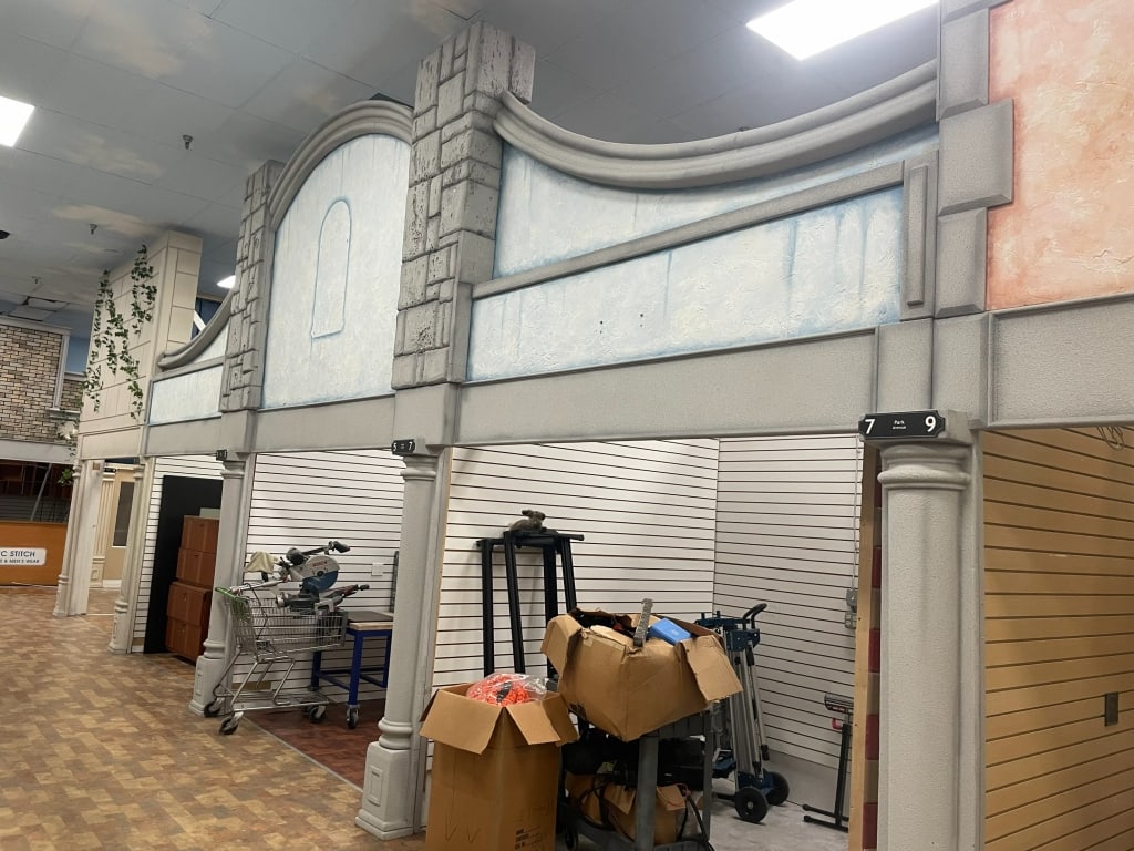 BLUE TRIPLE SPACE BUSINESS BUILDING FACADE FAUX: FACADES are sold as shown in pictures, for visualization the ceiling is 19 feet tall and the columns are 7 foot. If the facade is parallel to column the measure will be approx from the column up. If