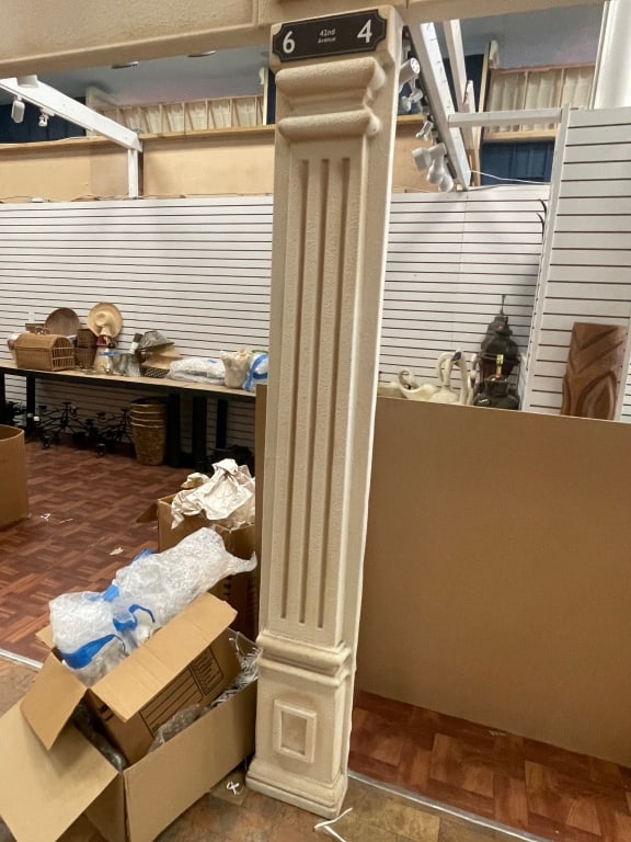 42ND AVE 4 6 SINGLE COLUMN: Located in Delray- By Appointment Pickup May 16th 12-5- NOT at DeJaVu Showroom!! ** THIS LOT IS OFFSITE PICK UP - THESE ITEMS WILL BE FOR PICK UP IN DELRAY BEACH, FLORIDA ONLY ON DESIGNATED DAYS,