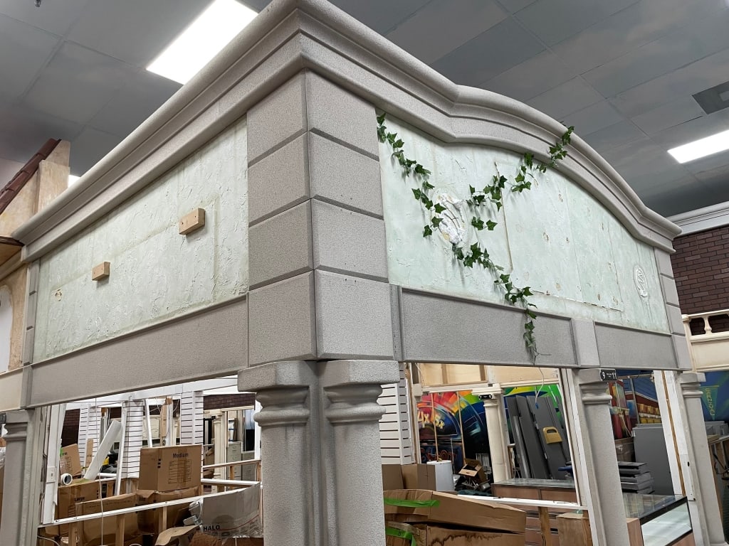 SEAFOAM SLATE END CAP 2 CORNERS 2 CORNER COLUMNS: FACADES are sold as shown in pictures, for visualization the ceiling is 19 feet tall and the columns are 7 foot. If the facade is parallel to column the measure will be approx from the column up. If t
