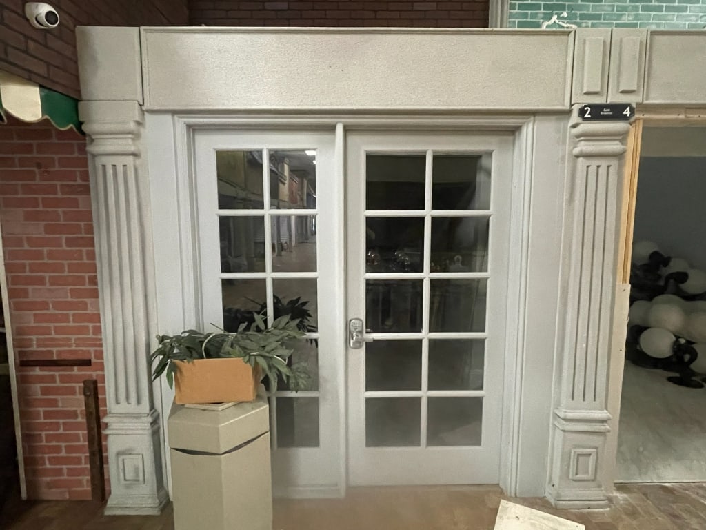 MATCHING FRENCH DOUBLE DOORS LOCKING PAIR WHITE: SOLD as pictured, need to be removed by buyer. Located in Delray- By Appointment Pickup May 16th 12-5- NOT at DeJaVu Showroom!! ** THIS LOT IS OFFSITE PICK UP - THESE ITEMS WILL BE FOR PICK UP IN DELR