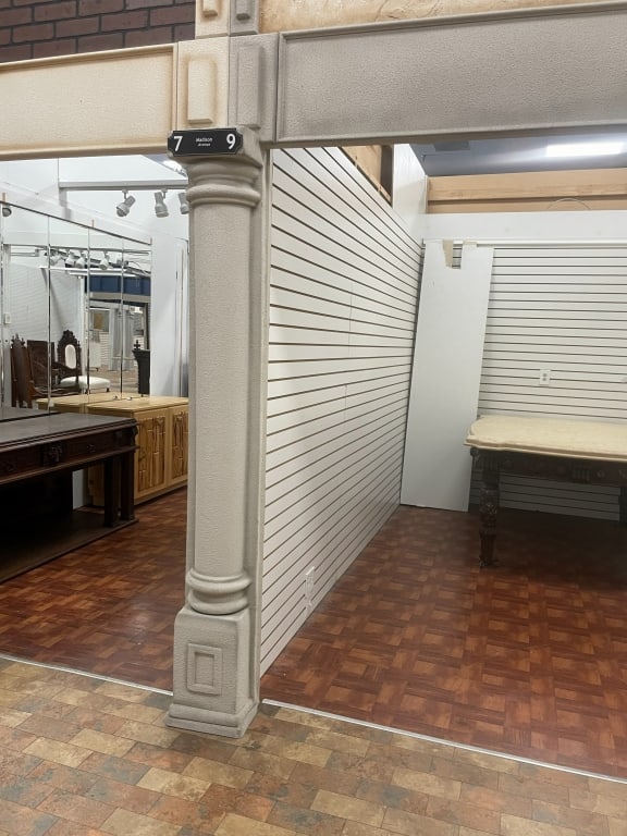 SINGLE FAUX COLUMN FOR INDOOR CITY 7 9 MADISON: Located in Delray- By Appointment Pickup May 16th 12-5- NOT at DeJaVu Showroom!! ** THIS LOT IS OFFSITE PICK UP - THESE ITEMS WILL BE FOR PICK UP IN DELRAY BEACH, FLORIDA ONLY ON DESIGNATED DAYS, PLEA