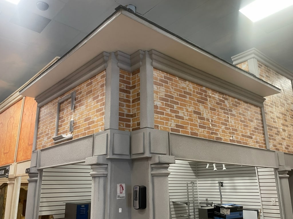 RED BRICK CORNER PIECE WITH WIDE CORNER COLUMN (1 of 5)
