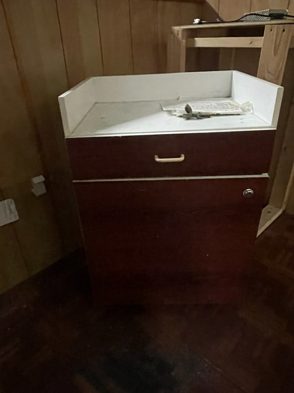 DARK WOOD SIDE WORK TABLE W/ WHITE TOP 31": Located in Delray- By Appointment Pickup May 16th 12-5- NOT at DeJaVu Showroom!! ** THIS LOT IS OFFSITE PICK UP - THESE ITEMS WILL BE FOR PICK UP IN DELRAY BEACH, FLORIDA ONLY ON DESIGNATED DAYS, PLEA