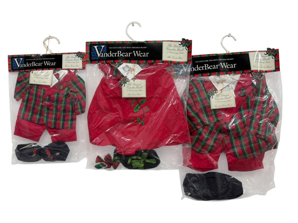 VANDERBEAR WEAR HOLIDAY OUTFITS SET OF 3: 3 North American Bear Co. VanderBear Wear holiday outfits, packaged. Includes two plaid jackets with bow accessories and one red holiday cape. Shipping Available at www.DeJaVuAuctionShipping.com. By b