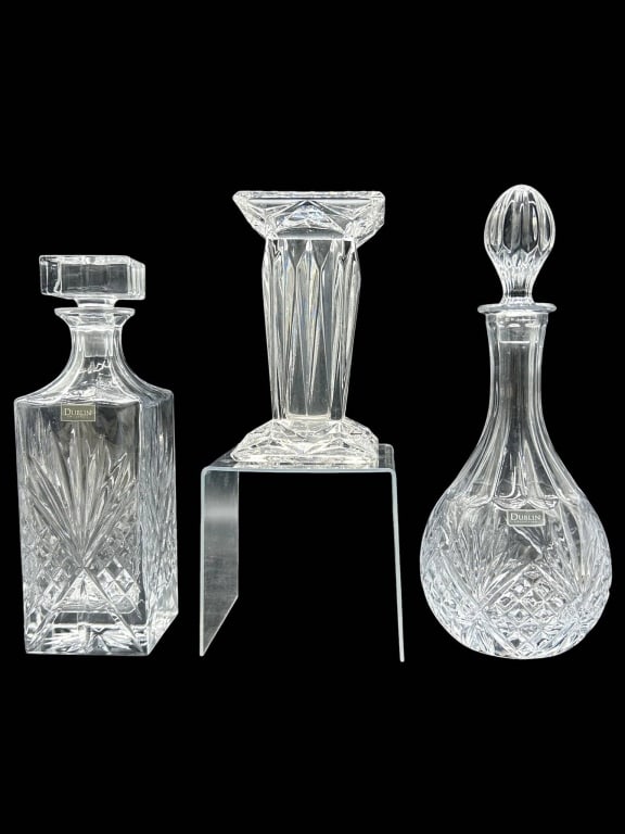 3 DUBLIN CUT CRYSTAL DECANTERS SET (1 of 8)