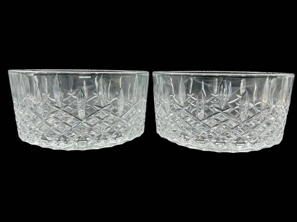 PAIR MARQUIS BY WATERFORD CRYSTAL BOWLS 8": Two crystal bowls by Marquis by Waterford. Each features a classic diamond and vertical cut design. Both pieces are clear, with each bowl approximately 8 inches in diameter and 5" in height. Marquis b