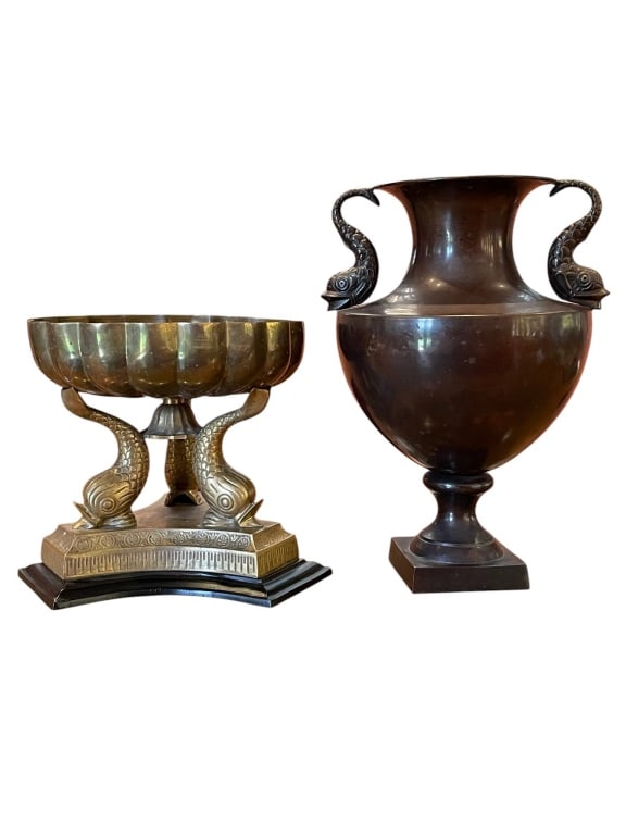 PAIR OF BRONZE VESSELS WITH COI FISH HANDLES 14" (1 of 13)