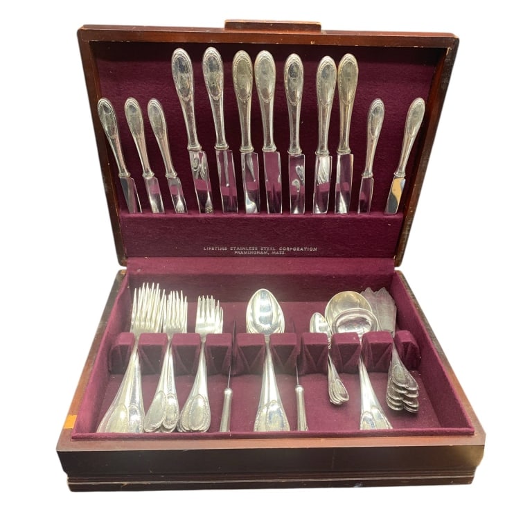 LIFETIME STAINLESS FLATWARE SET IN BOX 15.5" (1 of 5)