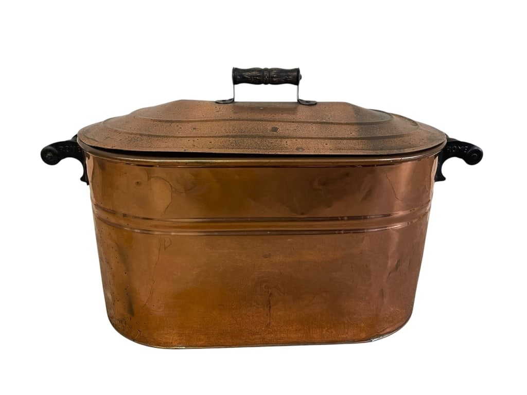 LARGE COPPER DUTCH OVEN WITH LID 26" (1 of 6)