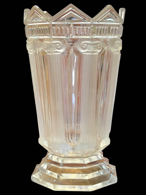 VINTAGE PRESSED GLASS COLUMN VASE 9" (1 of 7)