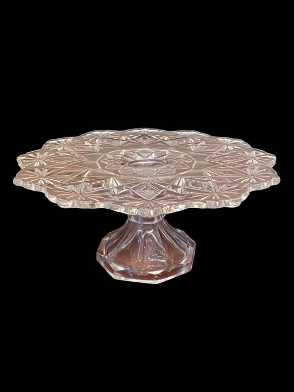 VINTAGE PRESSED GLASS CAKE STAND WITH FLORAL PATTE (1 of 5)