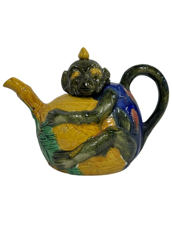 MAJOLICA MONKEY TEAPOT 9" (1 of 7)