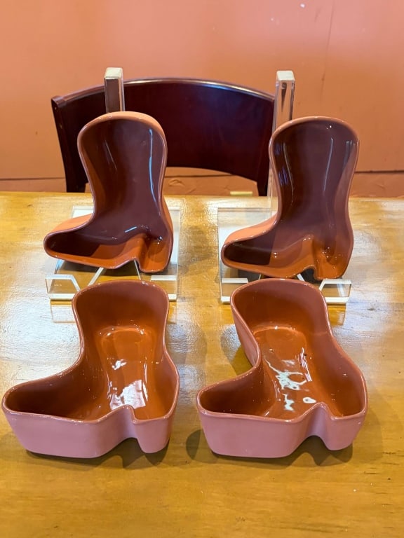 4 CERAMIC COWBOY BOOT-SHAPED DISHES SET - 3