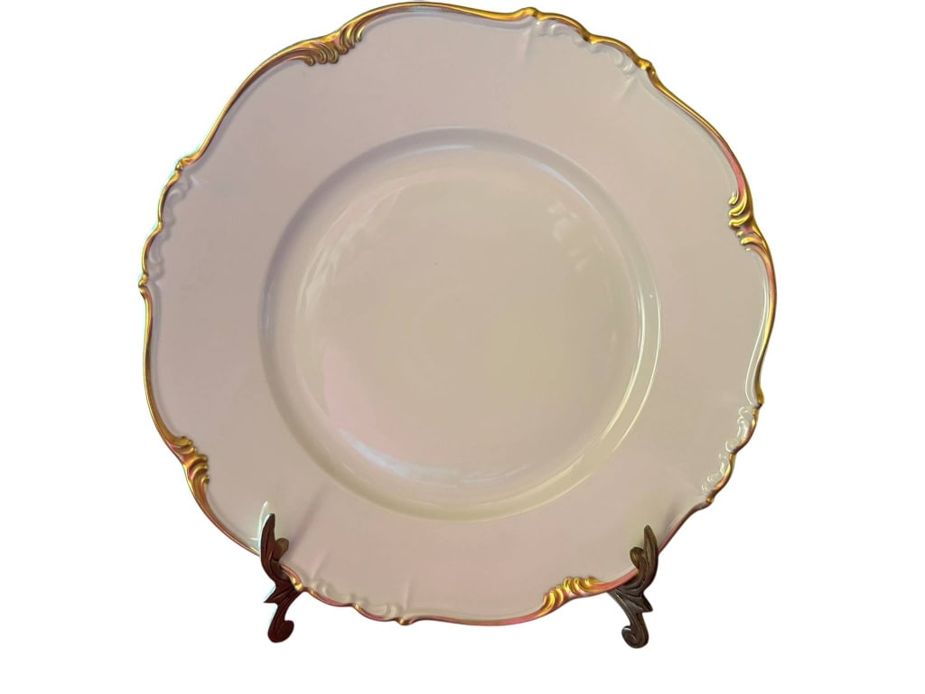 VINTAGE WHITE PLATE WITH GOLD TRIM (1 of 3)