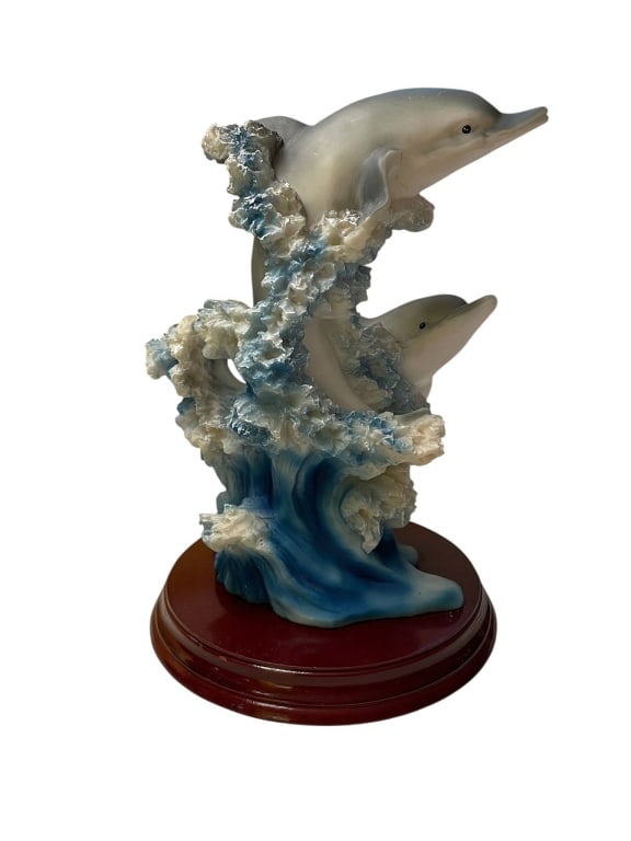 RESIN DOLPHIN STATUE ON WOOD BASE 9" (1 of 6)