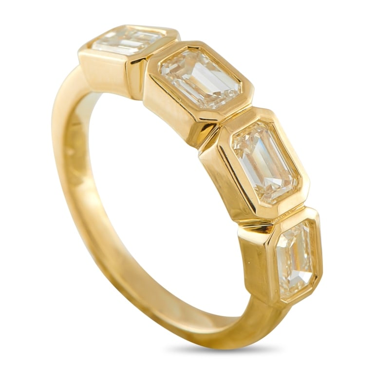 LB EXCLUSIVE 18K YELLOW GOLD 2.15CT DIAMOND RING A: A series of sparkling Diamonds totaling 2.15 carats make this ring simply unforgettable. Chic and contemporary, this pieces 18K Yellow Gold setting features a 2mm wide band and a 3mm top height an ide