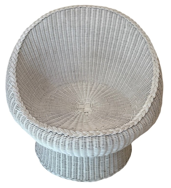 VINTAGE WHITE WICKER PAPASAN CHAIR 31" (1 of 8)