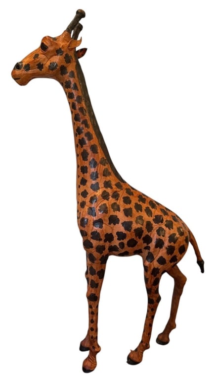 LEATHER WRAPPED GIRAFFE HAND-PAINTED SCULPTURE 27" (1 of 11)