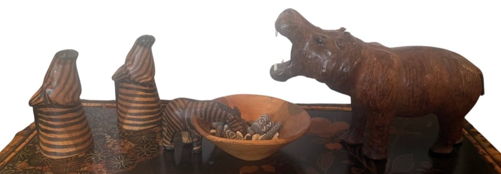 BESMO AFRICAN SAFARI DECORATIVE ANIMAL FIGURE LOT (1 of 15)